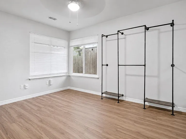 11938 Westwold Dr — Photo 16