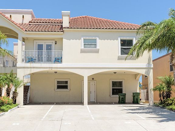 3rd image of 102 E Gardenia St #6