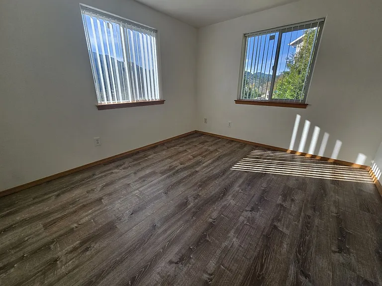 324 Maylea Pl — Photo 9