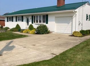 406 Dewey St, Ridgway, PA 15853