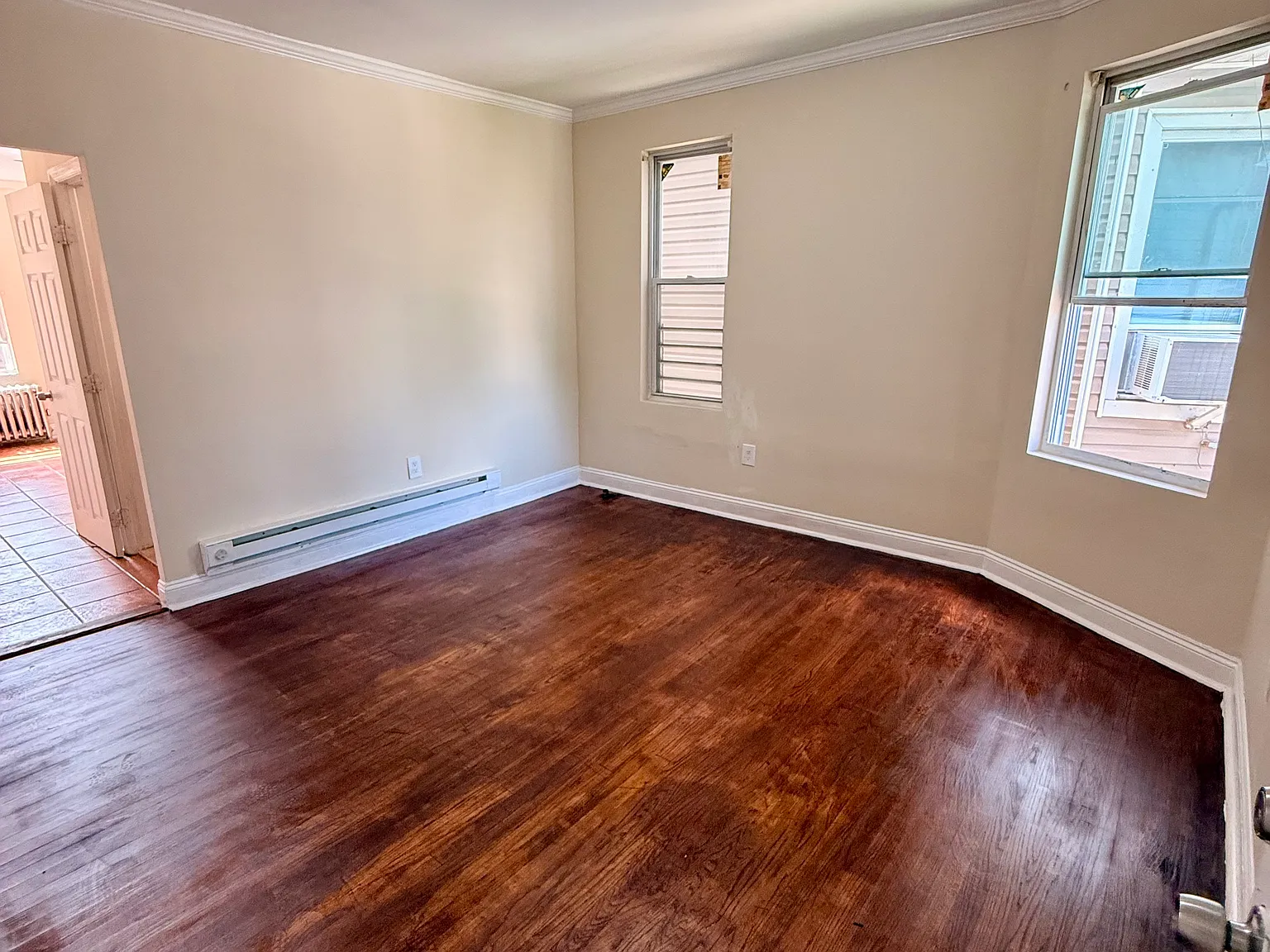 3 bed, $2,400 — Photo 3