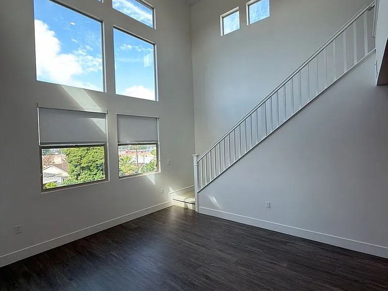 Cierra Apartments — Photo 5