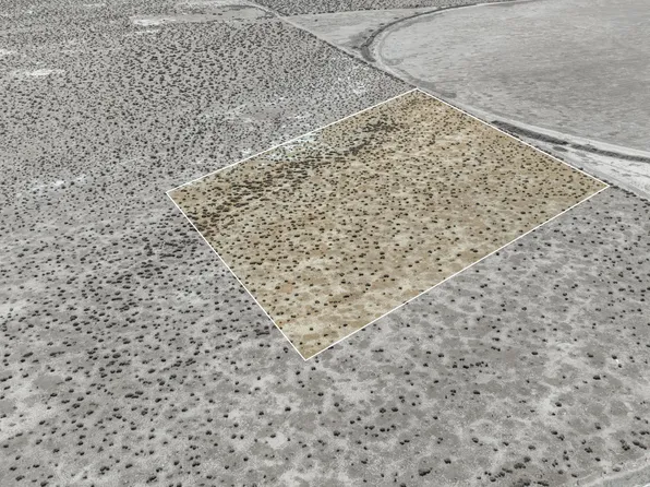 Vic Avenue Ste #P14-256, Palmdale, CA 93591