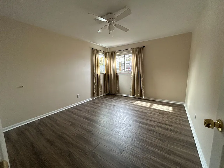 4283 Beechgrove Dr — Photo 5