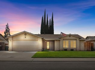 2048 Laredo Ln, Riverbank, CA 95367