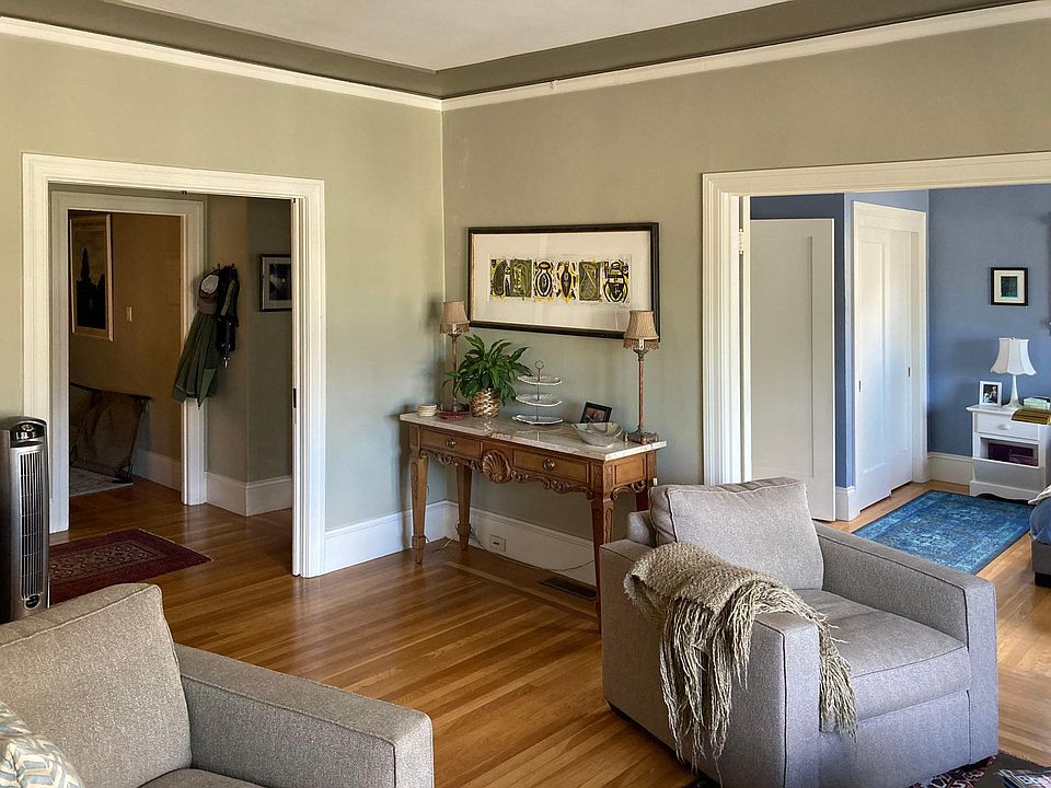 Living Room Foyer