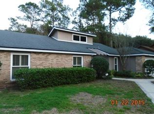 4343 Springmoor Dr E, Jacksonville, FL 32225