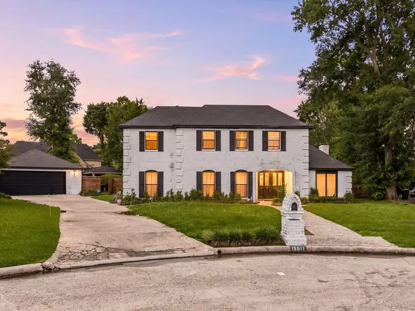 15811 Mindywood Ct, Houston, TX 77068