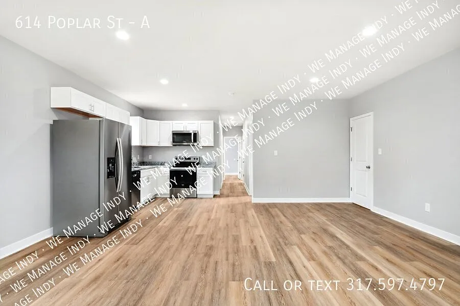 3 bed, 1296 sqft, $1,995 — Photo 2