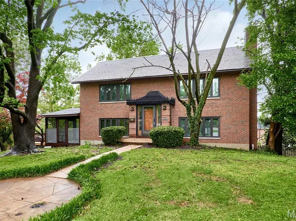 4535 Marlboro Ct, Saint Louis, MO 63121