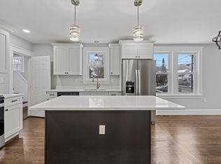 103 Arnold St #1, Riverside, RI 02915