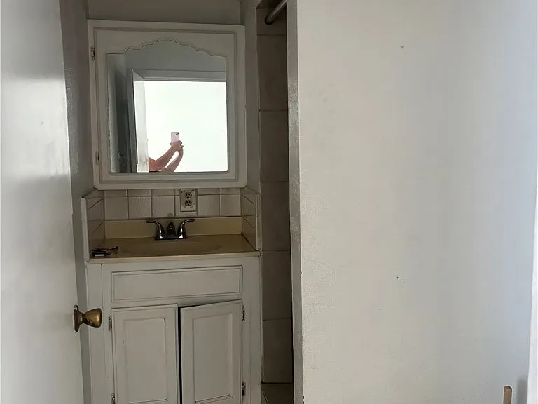 4757 Orange St — Photo 14