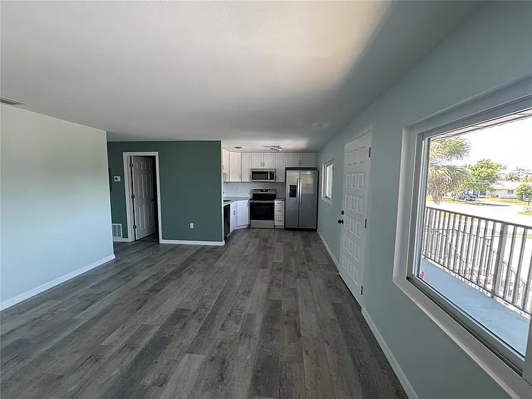 1258 Barbara Dr #202 — Photo 5