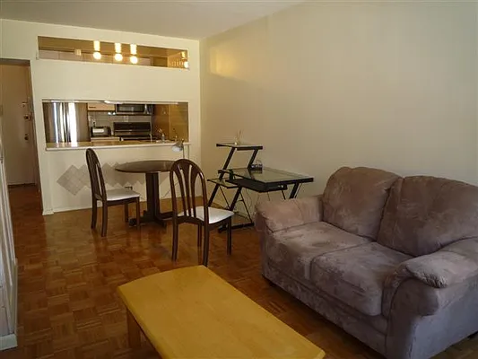 Rented by NY Home & Living Inc. | media 10