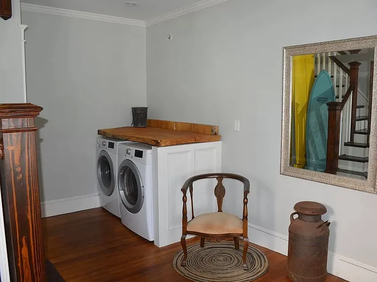192 Willard Ave #B — Photo 6