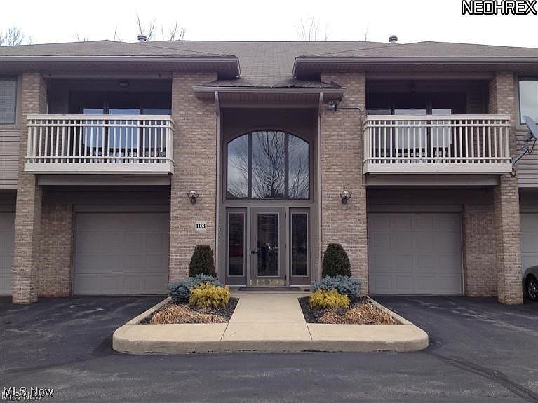 1st image of 3800 Rosemont Blvd APT 103