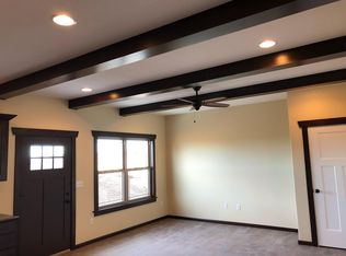 2208 S Dingle Dr UNIT B, Joplin, MO 64801