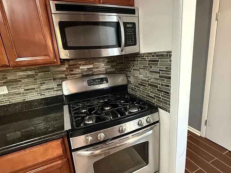 8520 Lakewood Ave — Photo 10
