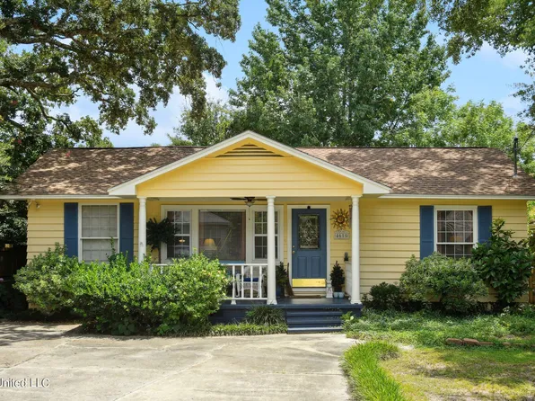 4615 Lewis St, Gulfport, MS 39501