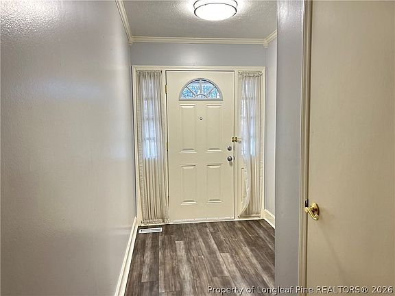 5th image of 237 Addison St