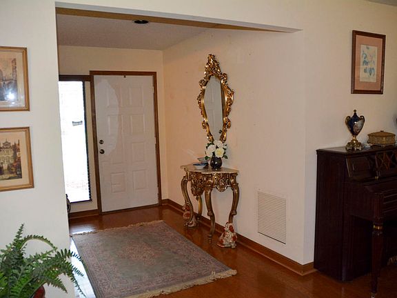 3rd image of 14201 Crystal Cove Dr