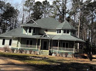 571 Holland Point Rd, Dutton, VA 23050