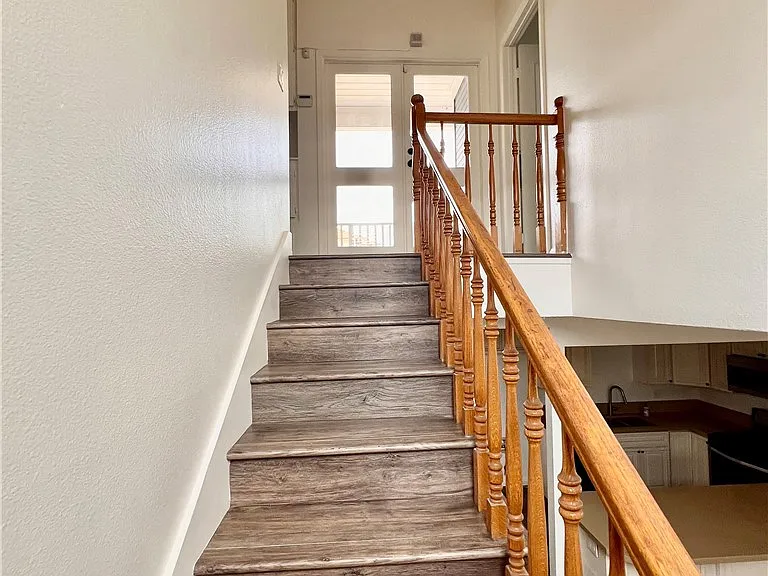 129 W Palmyra Ave — Photo 19