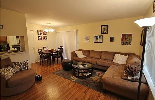 3rd image of 337 McDowell Dr #337