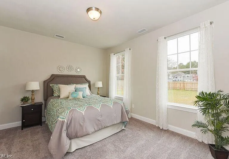 1005 Beachstone Quay — Photo 16