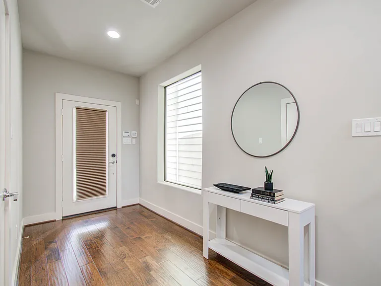 509 Gregg St — Photo 5
