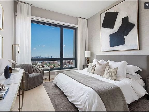 3rd image of 550 Vanderbilt Ave APT 1617