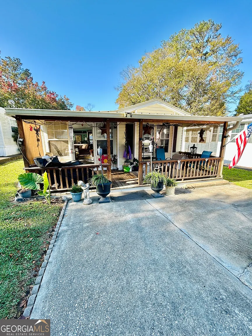 197 Whispering Pines Blvd photo 1