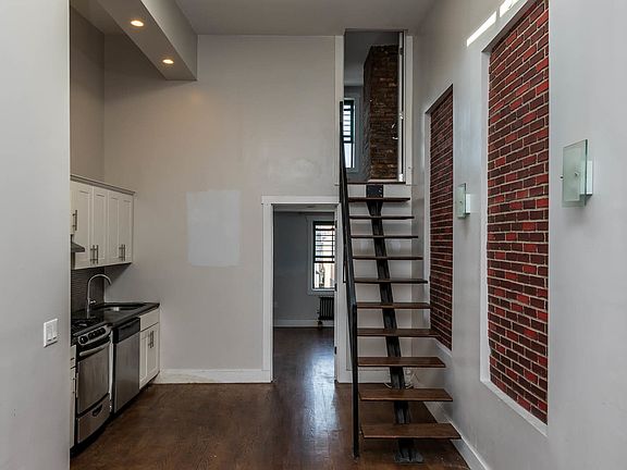 3rd image of 64 Troutman St APT 3L