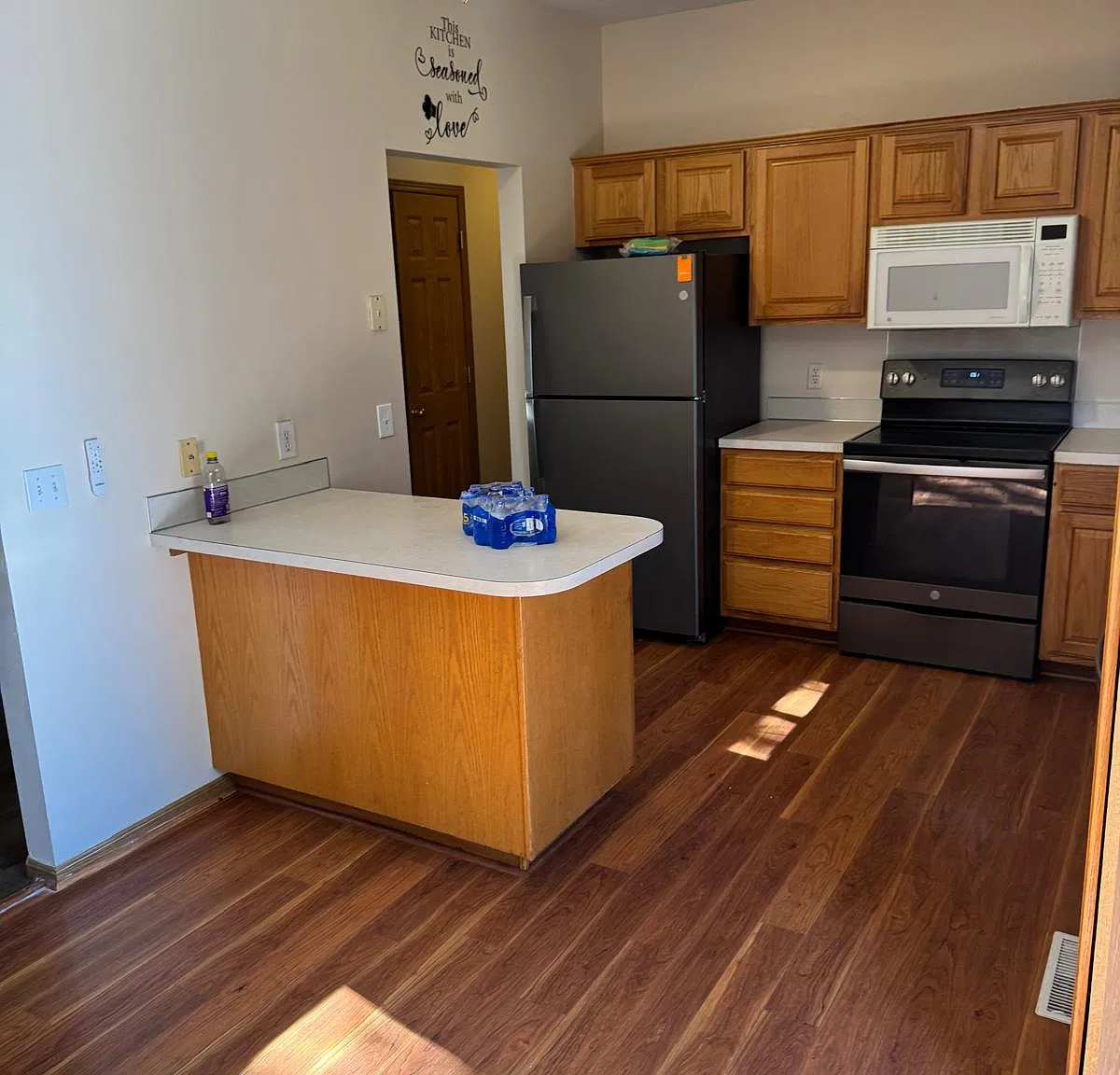 11703 Mary St — Photo 4
