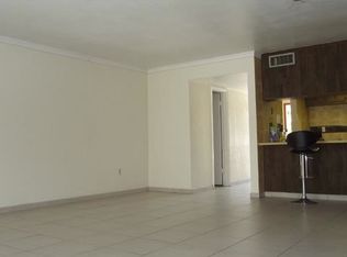 1875 W 73rd Pl, Hialeah, FL 33014