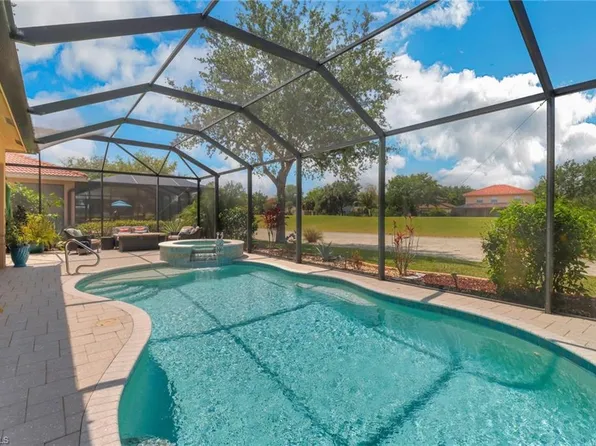 2165 Vardin PL, NAPLES, FL 34120