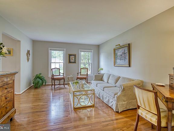 5th image of 3221 Allness Ln