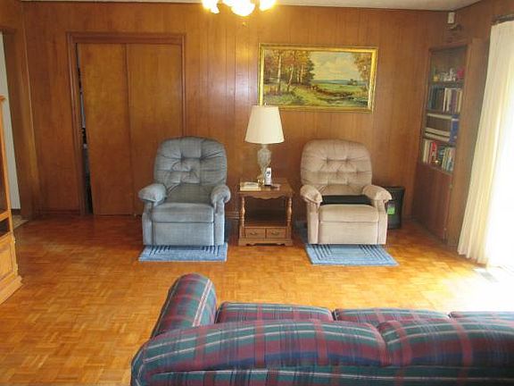 5th image of 5660 Shady Ln