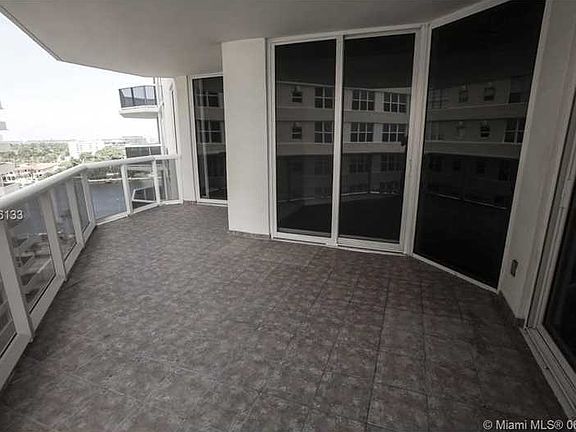 4th image of 4775 Collins Ave APT 1104
