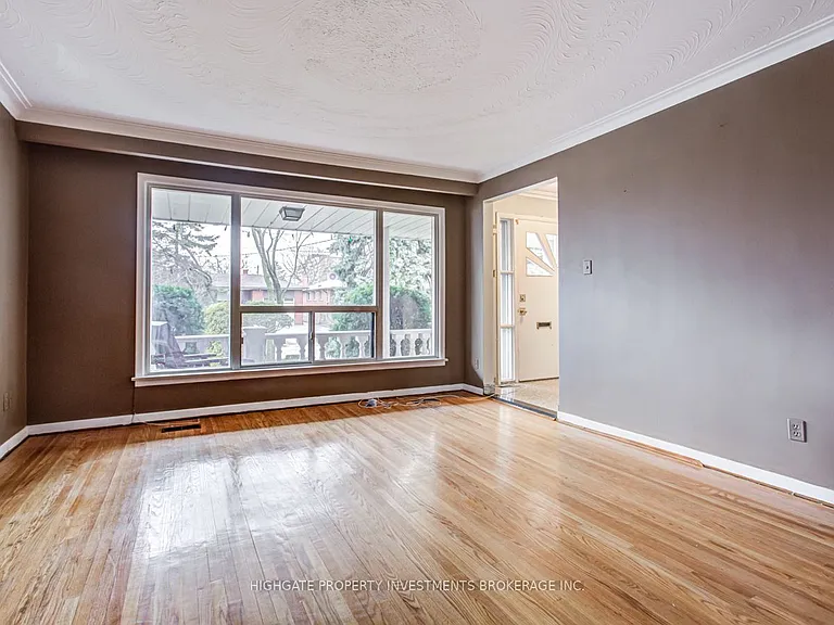 33 Paulvale Cres #UPPER — Photo 7