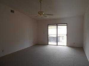 lving room