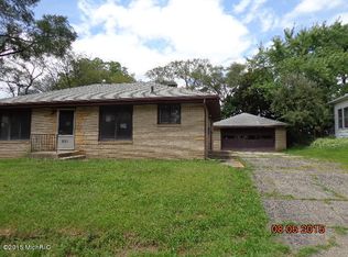 821 Fulton St, Kalamazoo, MI 49001