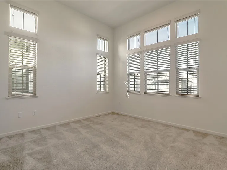 3072 Lina Loop — Photo 26