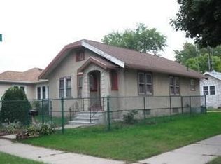 1831 Adams St, La Crosse, WI 54601
