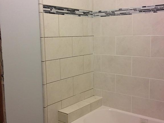3rd image of 10324 Johanna Avenue