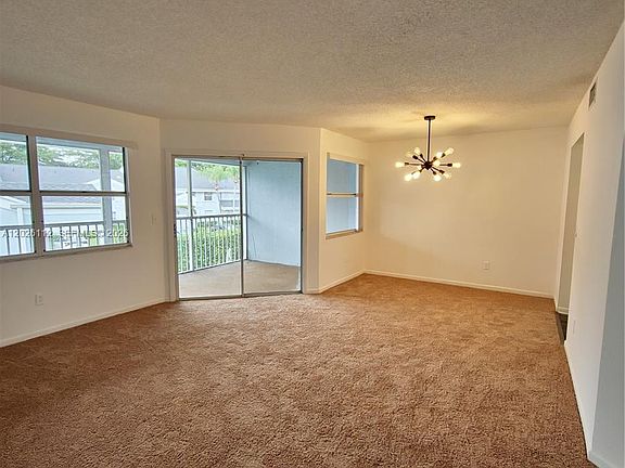 5th image of 2604 SE 19th Ct #202-A