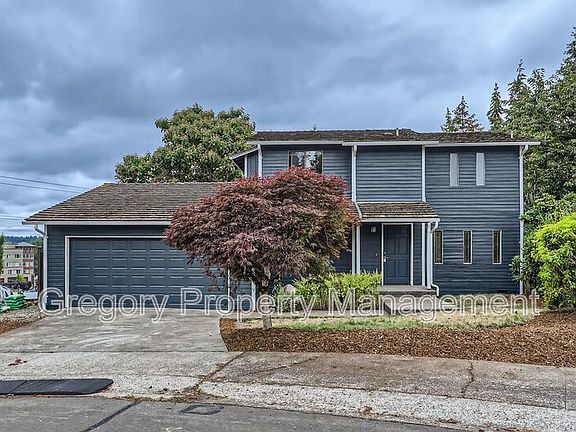 2nd image of 12604 NE 114th Pl