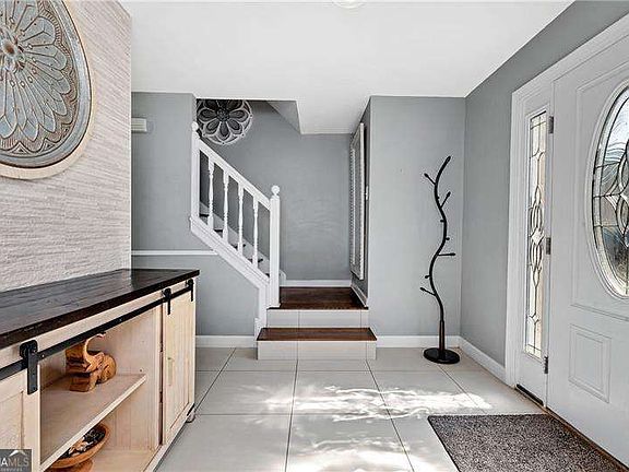 4th image of 1910 Rocksram Dr