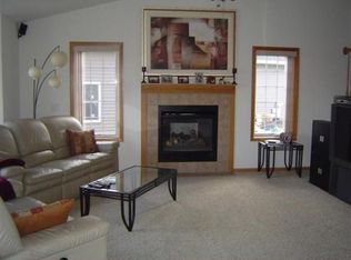 203 Melissa Ln, Cottage Grove, WI 53527