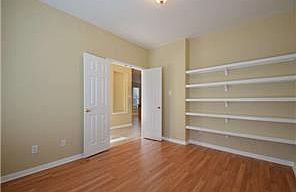 4th image of 5908 Gorham Glen Ln